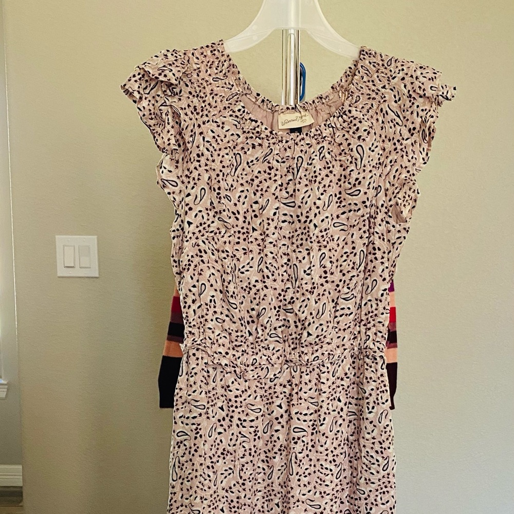 Womens ruffle sleeveless dress
